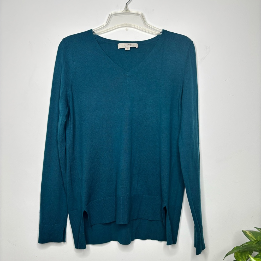 M1 LOFT Minimalist Teal Blue Acrylic Nylon V-Neck High-Low Sweater Women Small